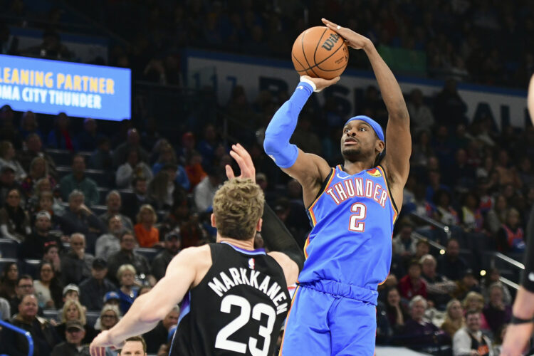 Shai Gilgeous-Alexander scores career-high 54 in Thunder's 123-114 win over Jazz